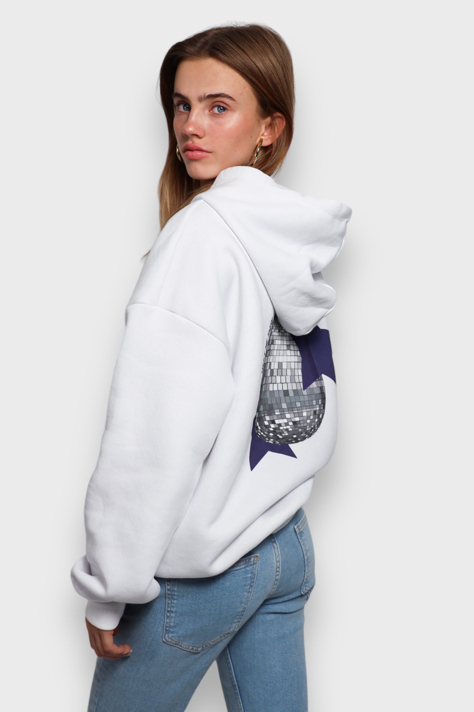 GlamShine Hoodie - Confort et Glamour Rétro pour Votre Garde-Robe