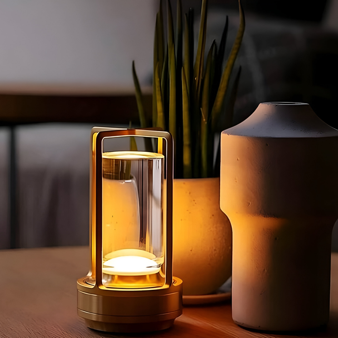 Élégance et fonctionnalité : La lampe de table portable et étanche